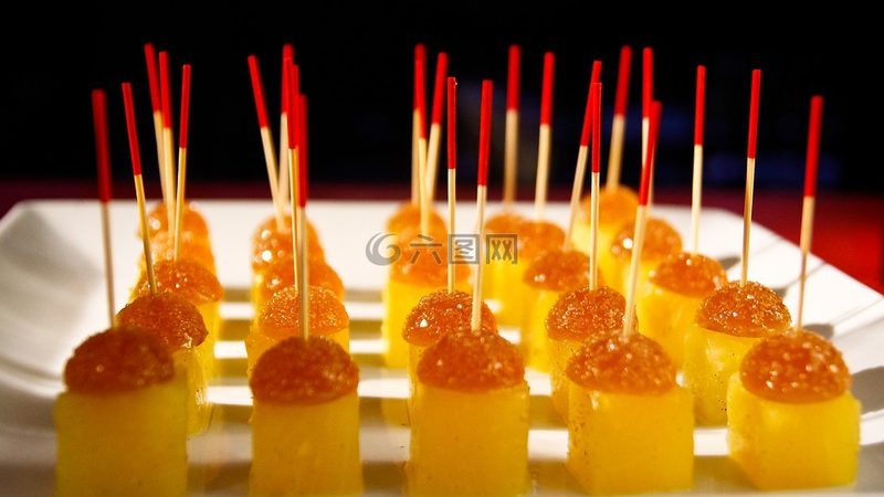 低糖蜜饯果干：揭秘健康零食的制作奥秘**